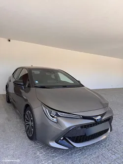 Toyota Corolla 1.8 Hybrid Square Collection