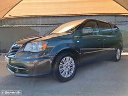 Lancia Voyager 2.8 CRD Gold