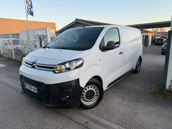 Citroën Jumpy standard 1.6 bluehdi 115ch boîte 6 attelage distribution neuve entretien Citroën première main tva récupérable pric ht : 10 408,33 Garantie possible 12 mois reprise possible