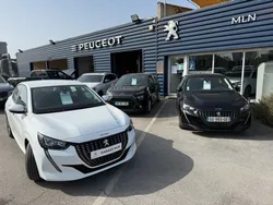 Peugeot 208 HDI 100CH