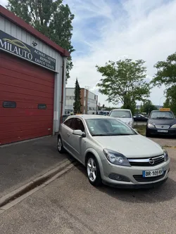 Opel astra gtc 1.7 cdti - 100 cv