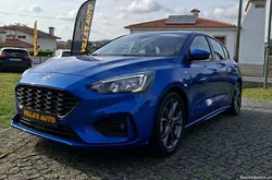 Ford Focus ST LINE