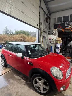 MINI Cooper Diesel nacional 185mil kms 6375