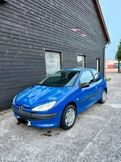 Peugeot 206 1.4 Essence 75 ch – Garantie 3 mois – 1 790