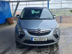 Opel Zafira Tourer