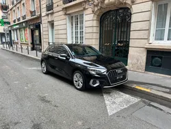 Audi A3 Sportback 35 TFSI 150 MHEV DESIGN LUXE / CUIR/ 1ERE MAIN ORIGINE FRANCE / GARANTIE AUDI 02/2028