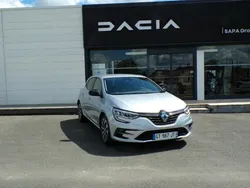 Renault Mégane TECHNO TCE 140 EDC