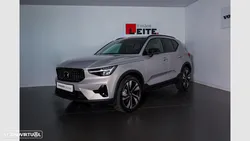 Volvo XC 40 2.0 B3 Plus Dark
