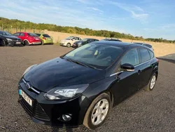 Ford Focus, 1,06 l 115 chevaux boîte six Titanium 102000 km garantie 15 mois