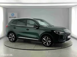 MG ZS 1.5 Hybrid+ Luxury