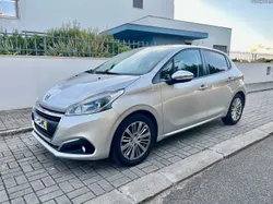 Peugeot 208 1.2 VTi Style AC