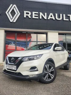 Nissan qashqai n-connecta 1.3 dig-t 140 ch / essence / sieges avant chauffants / promo