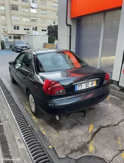 Ford Mondeo 1.6i 16V Ghia