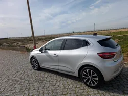 Renault Clio E-Tech hybrid