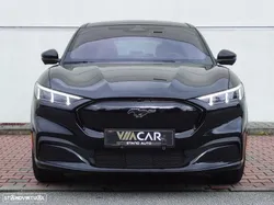 Ford Mustang Mach-E AWD PREMIUM