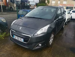 Superbe Peugeot 5008 HDI