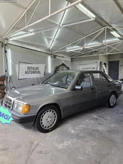 Mercedes-Benz 190 2.0 W201
