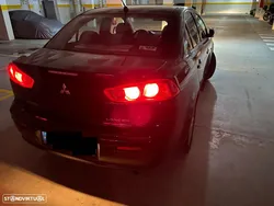 Mitsubishi Lancer 1.5 Invite