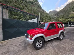 Mitsubishi Pajero 2.5GLS