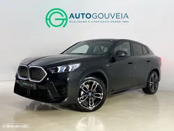 BMW iX2 eDrive20 Pack Desportivo M
