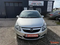 Opel Corsa 1.2 i 75 cv 242001 KM