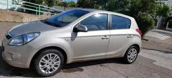 Hyundai i20 caixa manual