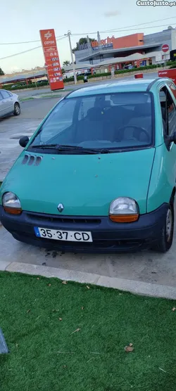 Renault 12 Twingo