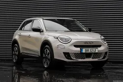 Fiat 600 1.2 Hybrid La Prima