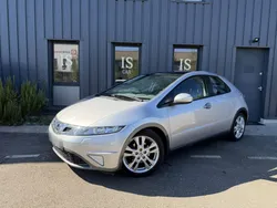 Honda Civic 1.8 i-VTEC 140cv exécutive Navi cuir