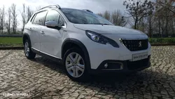 Peugeot 2008 1.5 BlueHDi Signature