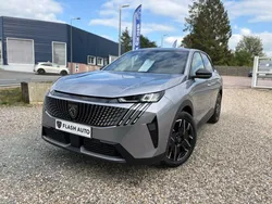 Peugeot 3008 1,2 hybride 145 allure