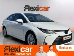 TOYOTA Corolla Sedán 140H Style