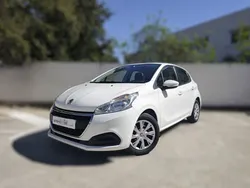 PEUGEOT 208 Affaire HDI 100 CH SOCIETÉ BVM GARANTIE 12 MOIS