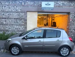 Renault clio 3 1.2 75ch