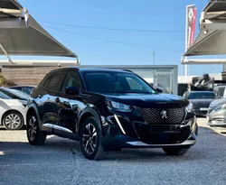 Peugeot 2008 PureTech Allure Pack