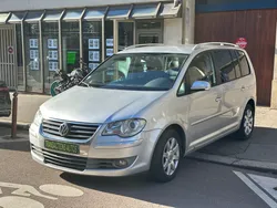VOLKSWAGEN TOURAN 1.9 TDI 105 ch SPORTLINE DSG7 INTERIEUR CUIR 5 PLACES COURROIE DE DISTRIBUTION RECENTE POMPE A EAU
