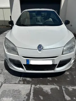 Renault Mégane CC dCi 110 FAP EDC Luxe