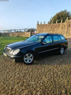 Mercedes-Benz E 220 Avantgarde