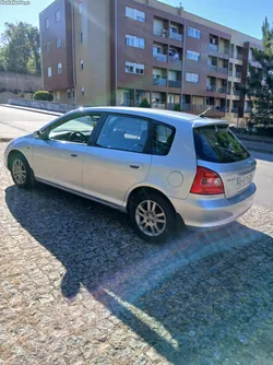 Honda Civic 5Dr (Eu7)