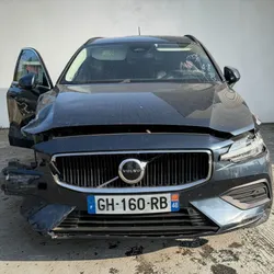 VOLVO V60 Accidenté
