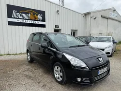 Peugeot 5008 1.6 e-HDi 115ch FAP BMP6 BLUE LION Série Spéciale Family 5pl