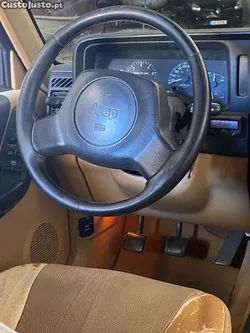 Jeep Cherokee XJ 2.5 TD