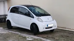 Peugeot iOn elétrico (100km autonomia)