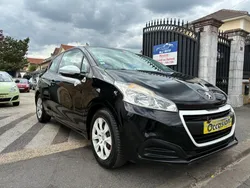 Peugeot 208 ii 1.0 vti 70ch/ distribution neuf / garantie