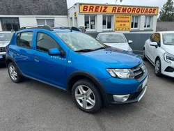 Dacia sandero ii ph1 stepway prestige 1.5 dci 90 bleu