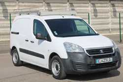 Peugeot partner 1.6 hdi 3 places 100cv tva recuperable 130000 km