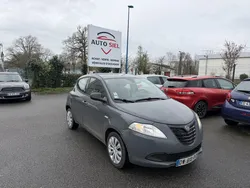 Lancia ypsilon 1.2 69 ch elefantino 5p
