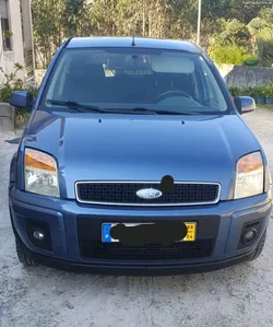 Ford Fusion plus