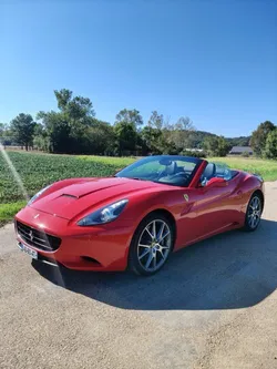 Très belle Ferrari California 48000km POZZI