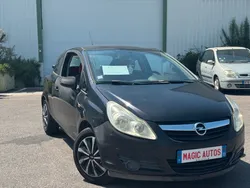 Opel corsa enjoy 3 portes 1.2l 80 ch 90 000 kms climatisation / fermeture centralise / direction assiste / triple de clefs